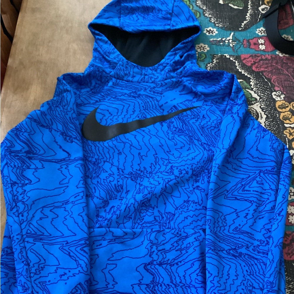 Nike Boys Size XL Hoodie